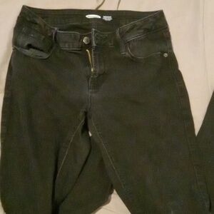 Black skinny jeans